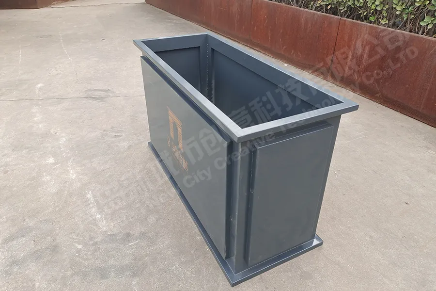 室内外花箱,户外花箱,铁艺花箱,户外成品花箱,道路花箱厂家