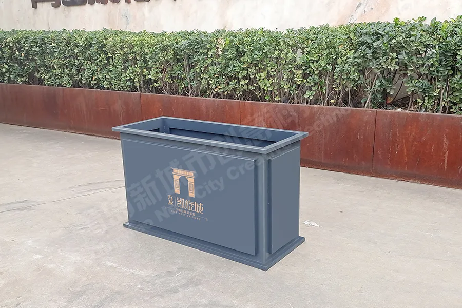 室内外花箱,户外花箱,铁艺花箱,户外成品花箱,道路花箱厂家