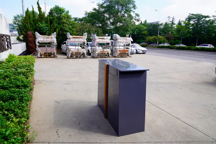 双桶垃圾箱,分类垃圾桶,铁艺垃圾箱,户外垃圾桶厂家