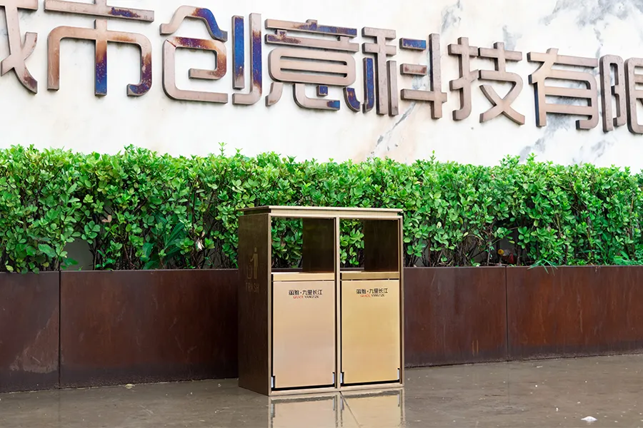 真空镀膜垃圾箱,玫瑰金分类垃圾桶,不锈钢垃圾桶,几何城市果皮箱