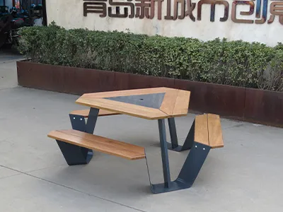 安克儿桌椅组合