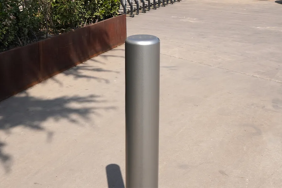 不锈钢路桩,道路示警桩,隔离路桩,固定路桩