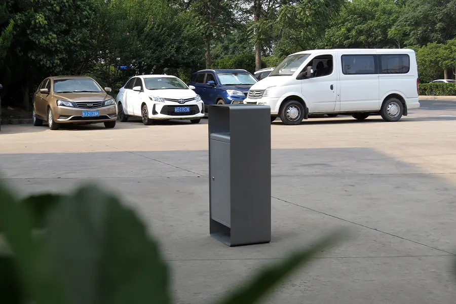 铁艺垃圾桶,户外垃圾箱,户外垃圾桶报价,成品垃圾桶,垃圾桶生产厂家