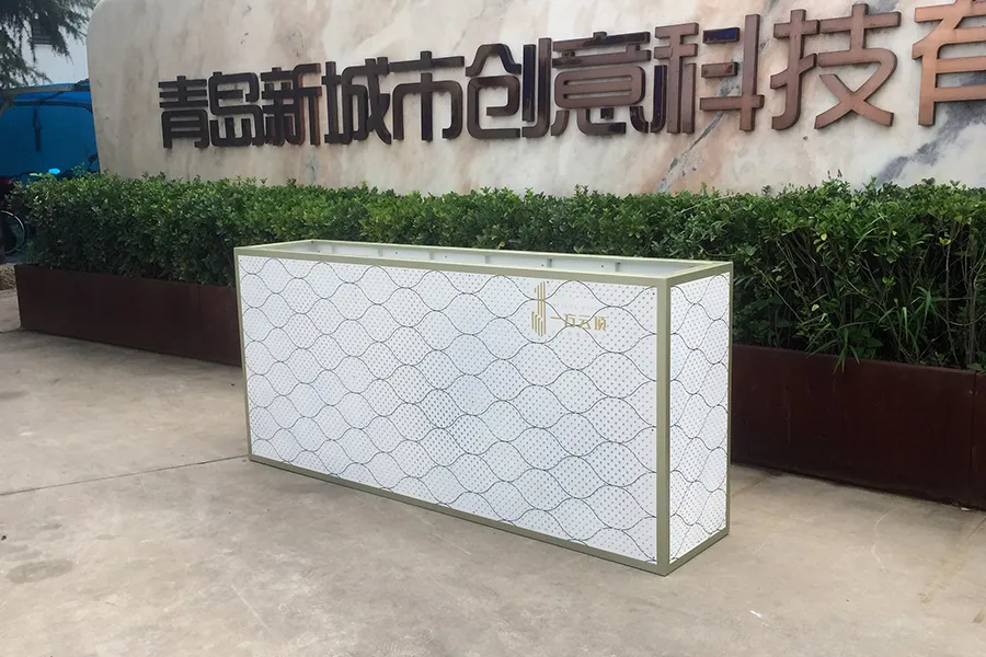 铝合花箱,户外花箱,道路花槽,花箱花槽厂家