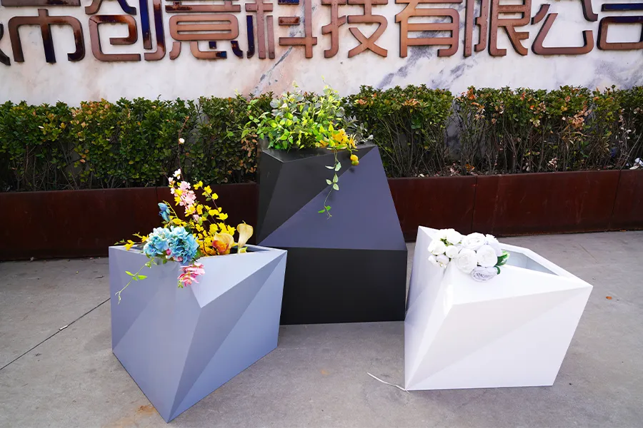 不锈钢花箱,异形组合花钵,多边形花箱,景观花钵,铁艺花箱,户外花箱