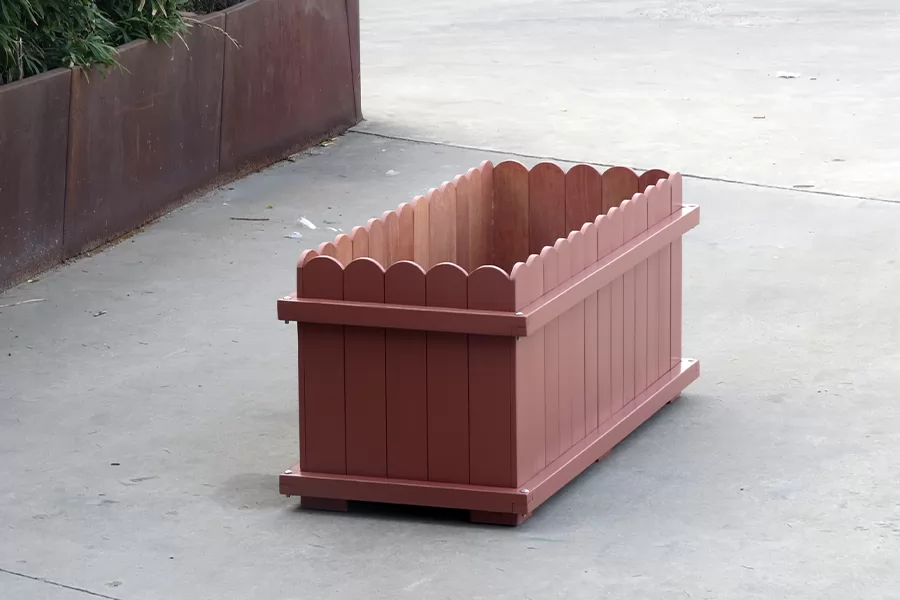 防腐木花箱,户外组合花箱,户外花箱定制厂家
